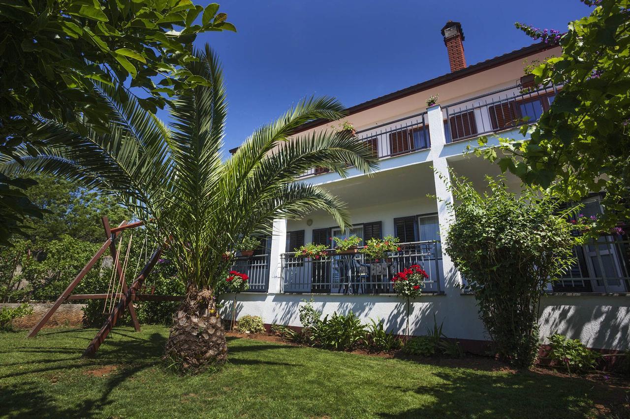 Apartments Patricia Antonieta Banjole Exterior foto